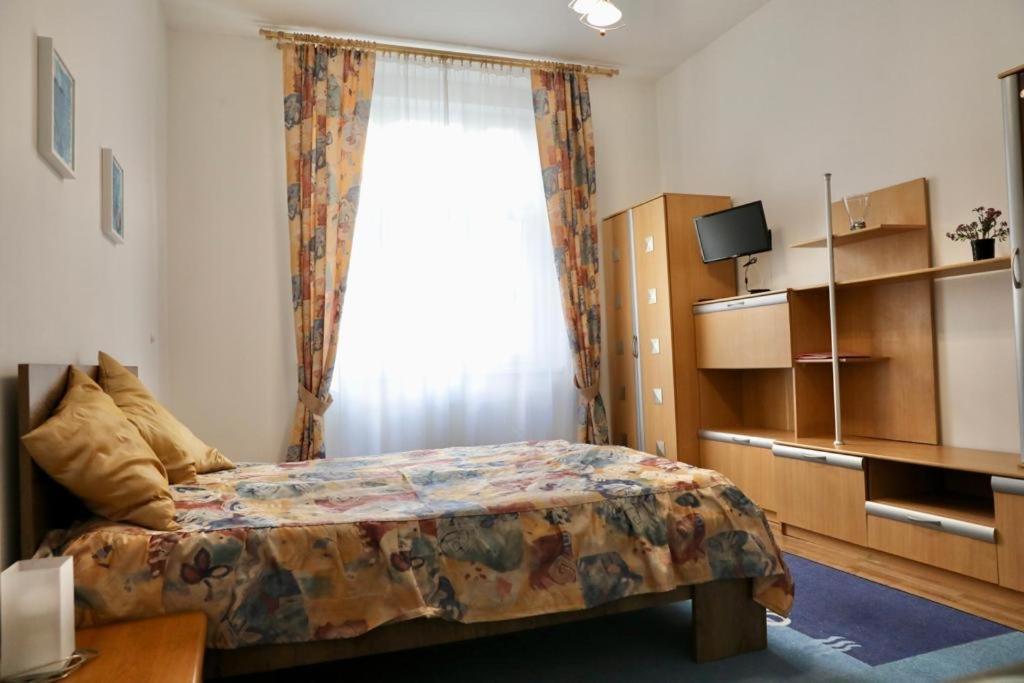 Lana Lo Apartments Karlovy Vary Kültér fotó